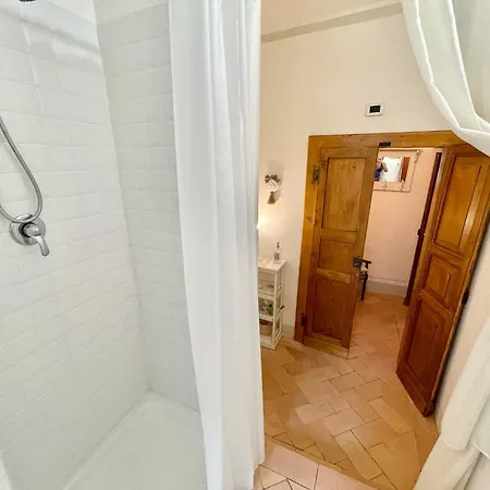 Adam House - Sleeps 7 - Apartment Spoleto