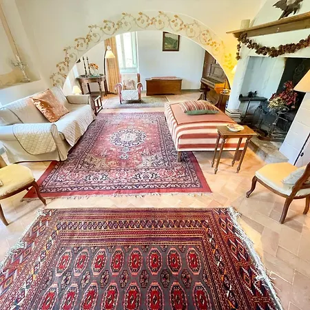 Adam House - Sleeps 7 - Spoleto