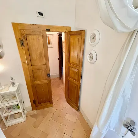 Adam House - Sleeps 7 -
