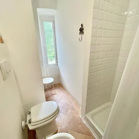 Adam House - Sleeps 7 - Apartment *