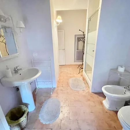 Adam House - Sleeps 7 - Spoleto