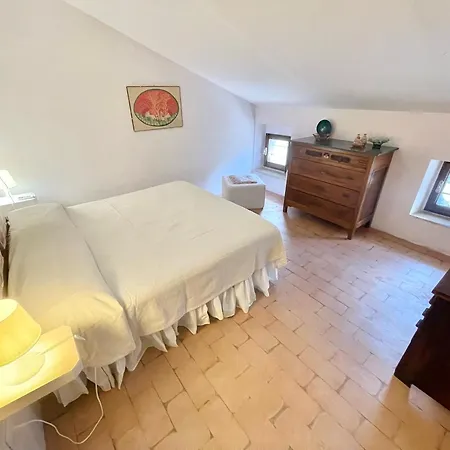 Adam House - Sleeps 7 -