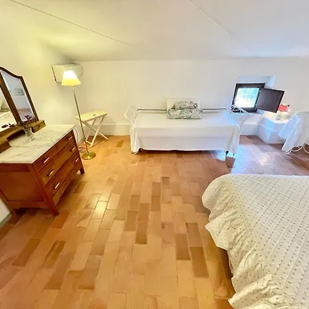 Adam House - Sleeps 7 - * Spoleto
