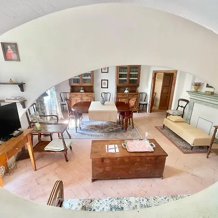 Adam House - Sleeps 7 - *