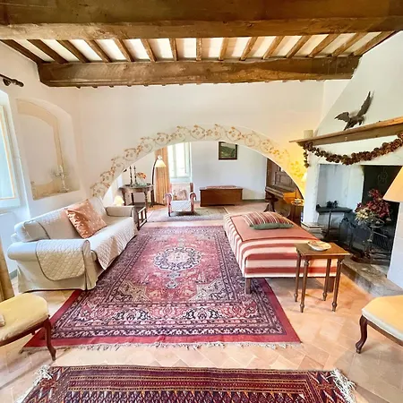 Apartment Adam House - Sleeps 7 - Spoleto