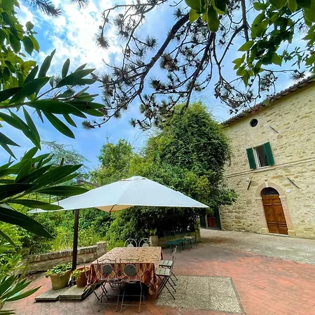 Adam House - Sleeps 7 -