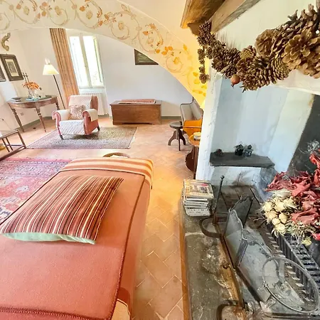 Adam House - Sleeps 7 - Apartment *